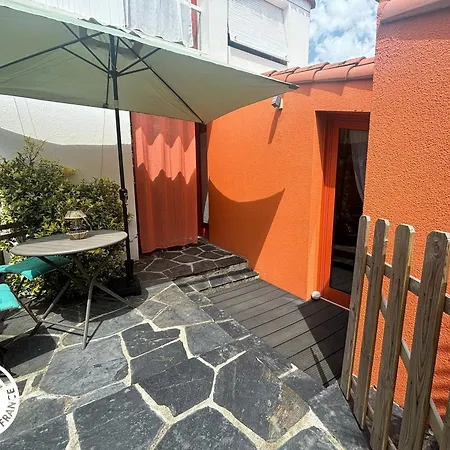 Rénové Proche Plage, Centre-ville Et Pistes Cyclables Avec Terrasse Privative - Fr-1-426-560 Les Sables-dʼOlonne